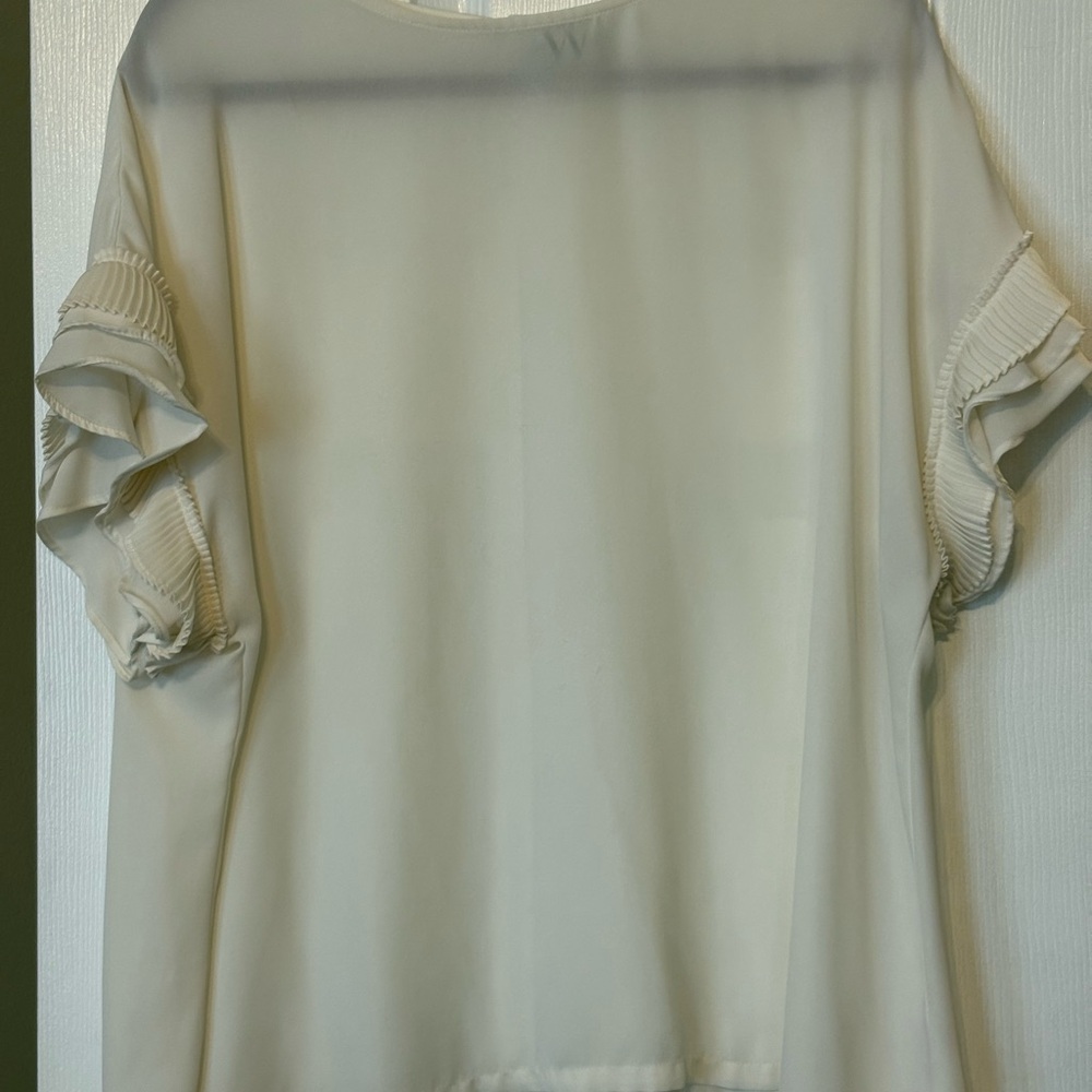 Worthington Cream Ruffle Sleeve Blouse